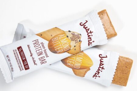 Justin’s Almond Butter Protein Bars Reviews and Info - dairy-free, gluten-free, low sugar, and refrigerated for freshness!