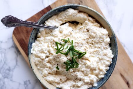 Dairy-Free Ricotta Cheese Substitute - fast, easy, healthy, and delicious! Higher in protein but lower in calories, fat, and carbs than dairy ricotta! Naturally gluten-free, nut-free, and vegan, too.